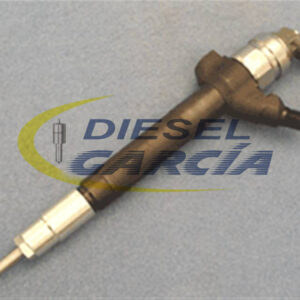 DENSO common rail fuel injector 095000-5130, 095000-5135 for NISSAN X-TRAIL 16600-AW401