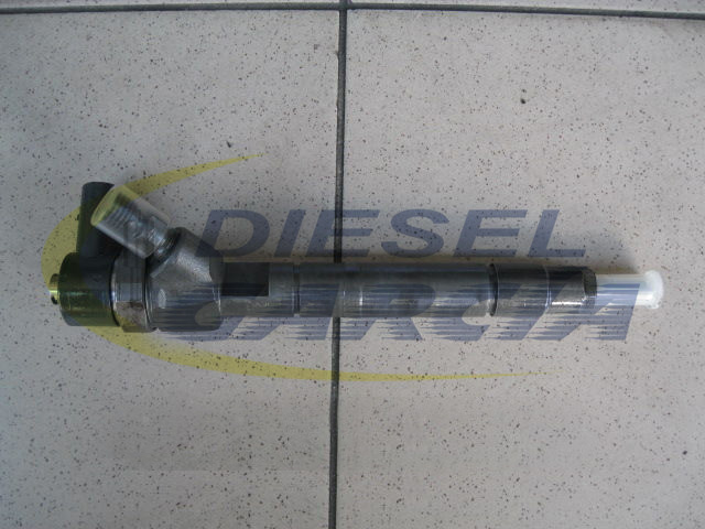 BOSCH common rail injector 0445110190 for Mercedes Benz A6110701487, A6110701687
